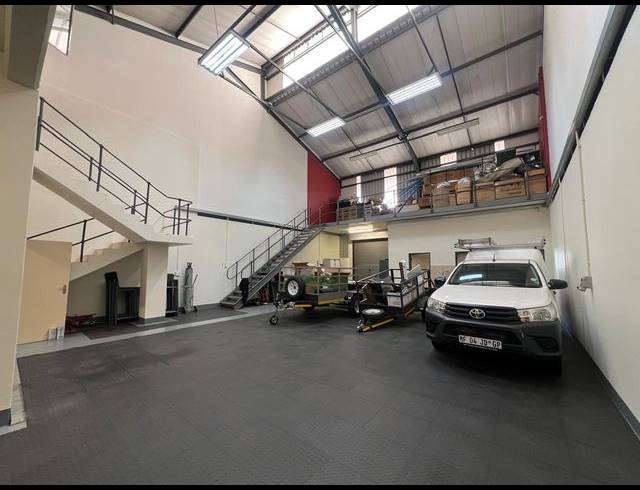 505M² WAREHOUSE TO LET IN HENNOPSPARK